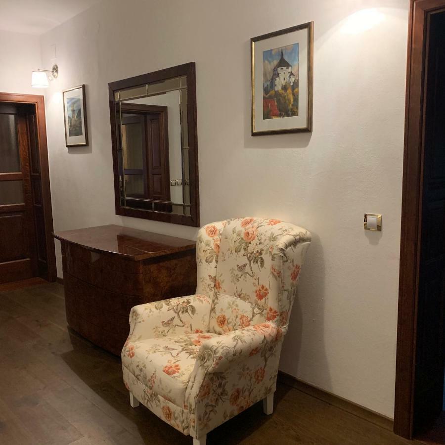 Apartman Pri Lyceu Banská Štiavnica 외부 사진
